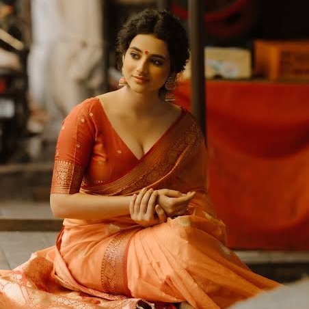 Peach Silk Saree with Gold Zari Border